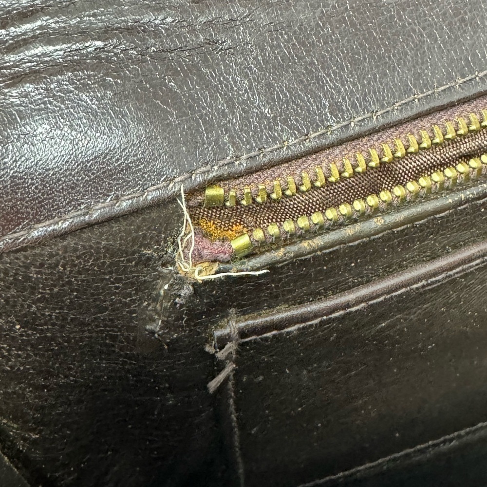 Celine Vintage 70s Carriage Monogram Canvas & Leather Horse Carriage Crossbody - Picture 11 of 15